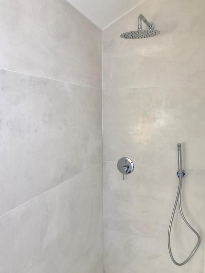 Apartamento SkyEscaPe Pescara Centro Exterior foto